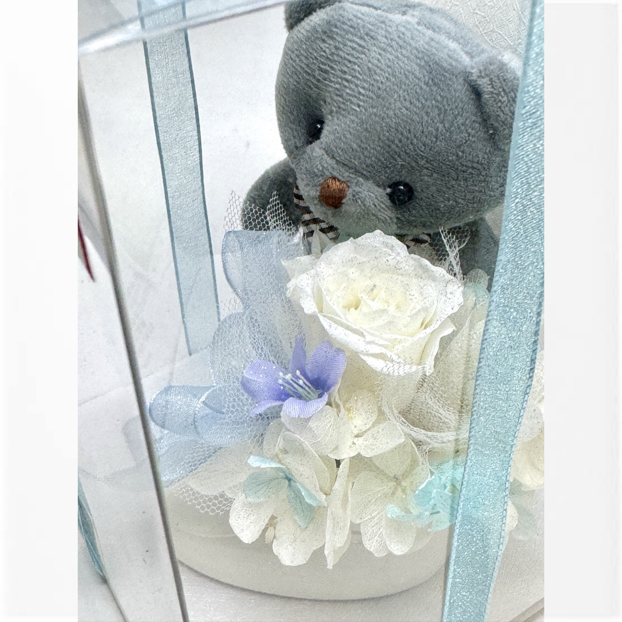 クマさんとプリンセスローズのプリザーブドフラワーギフト